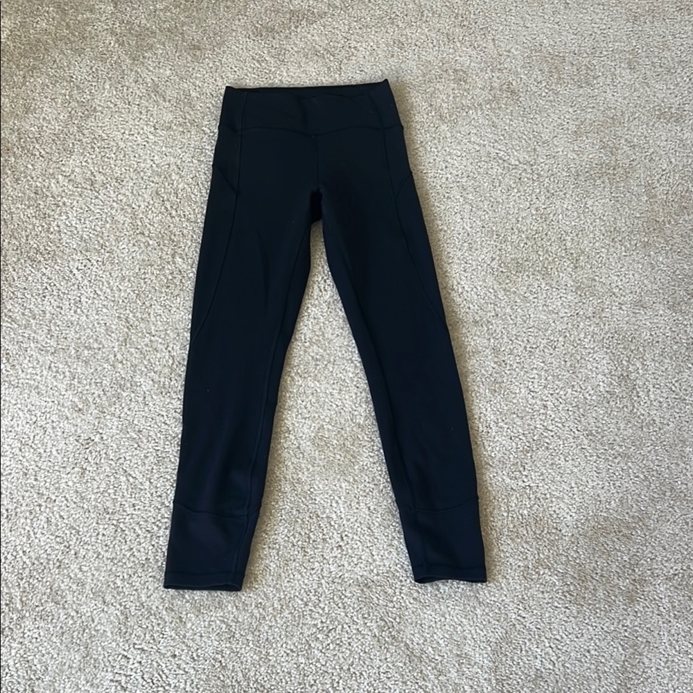 Lululemon Athletica Black Leggings Form-Fitting Full-Length